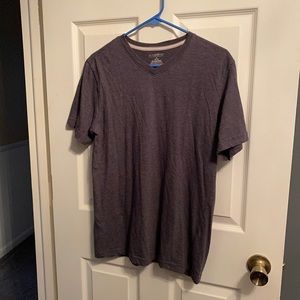 3/$10 Men’s v neck t shirt